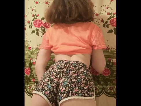 ❤️ Vogëlushja e re seksi duke zhveshur pantallonat e shkurtra në kamera ️ Seks cilësor në pornografi sq.newsexxxx.ru